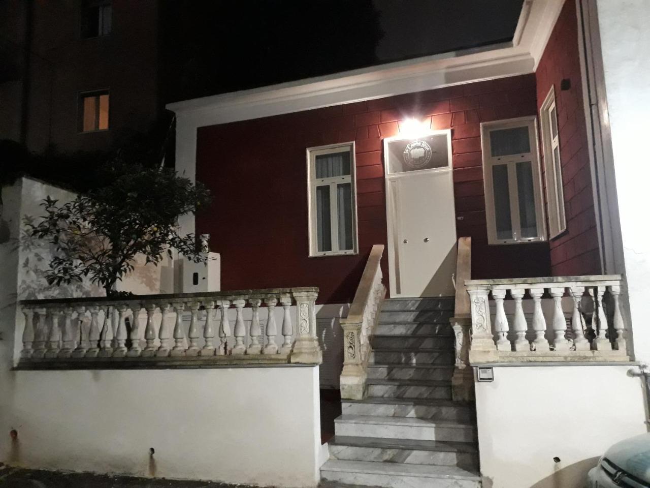 Вилла La Casina Rossa Неаполь Экстерьер фото